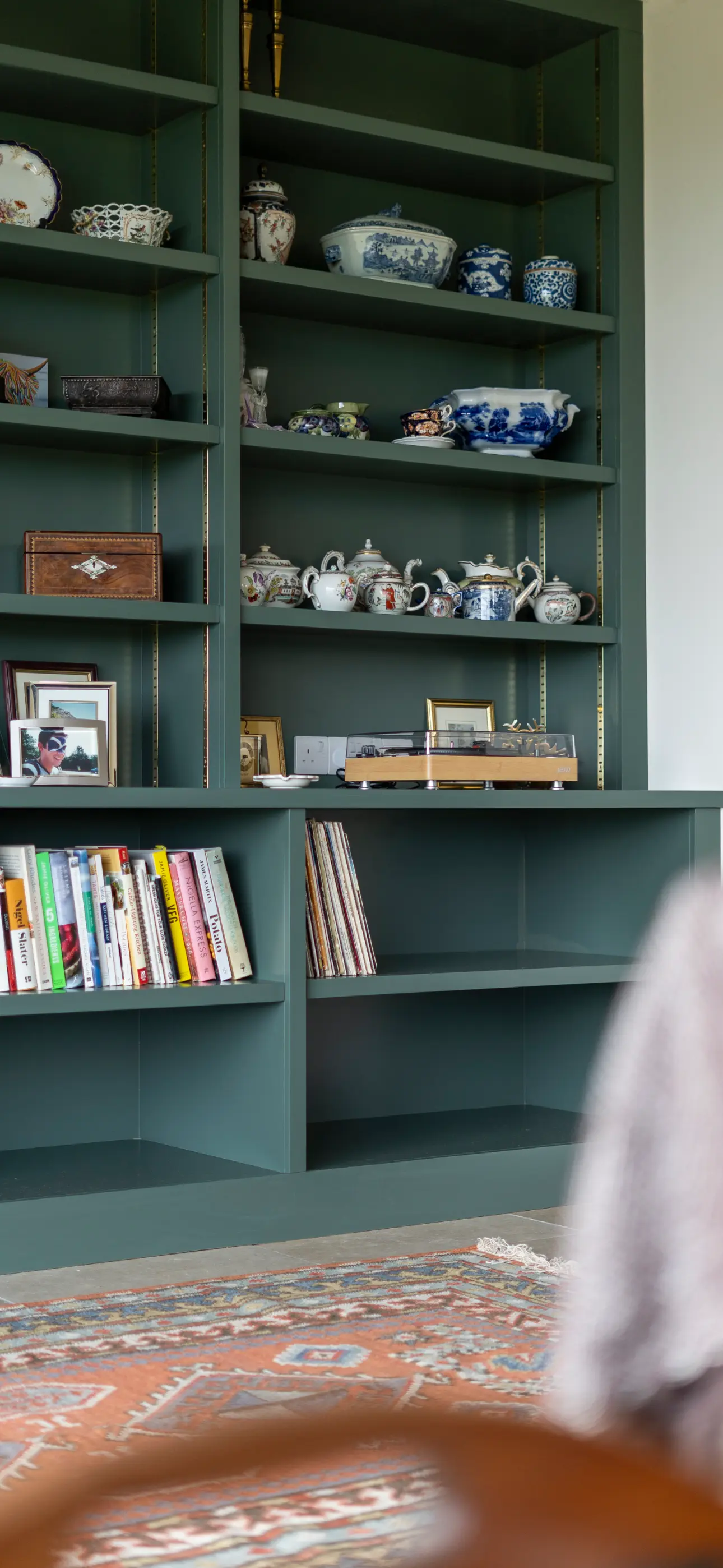 Fitted Furniture Hero Background